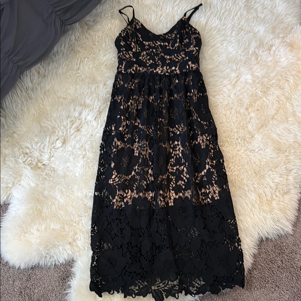 Elegant Black Lace Dress